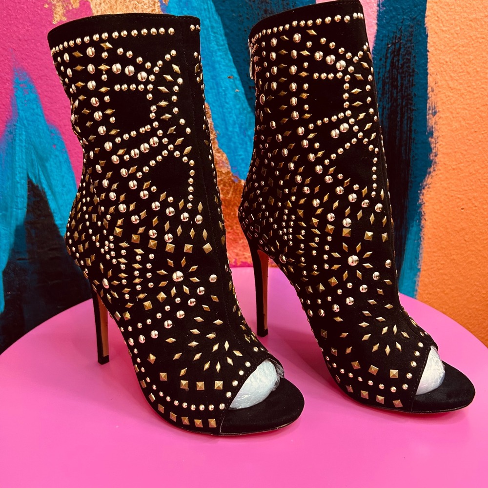 Liliana Womens 7.5 Teri-1 Peep Toe Booties Black Gold Studded Stiletto NIB